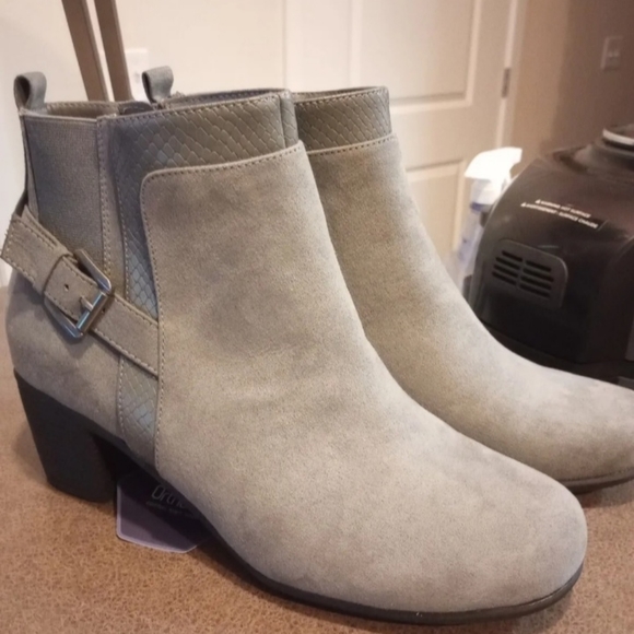 Ladies boots size 9m - Picture 4 of 11